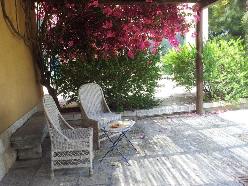 Villa Carcano Trani Room photo